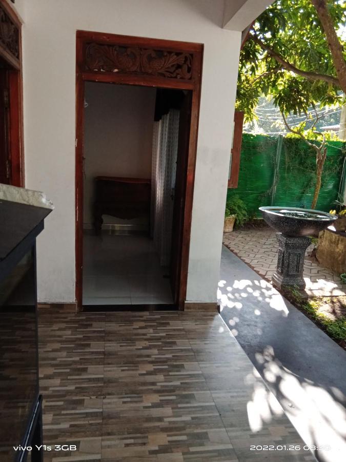 Timasha Home Stay Tangalle Buitenkant foto