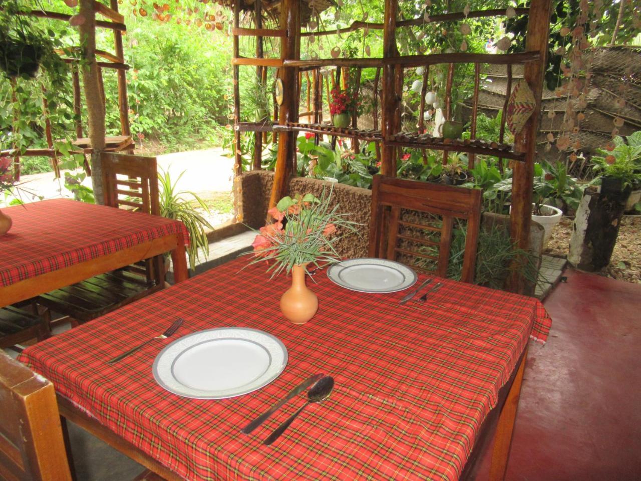 Timasha Home Stay Tangalle Buitenkant foto