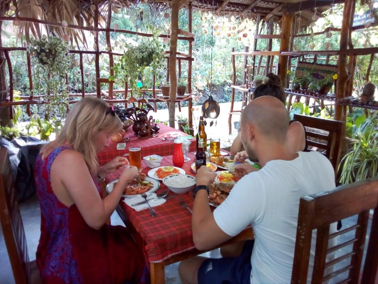 Timasha Home Stay Tangalle Buitenkant foto